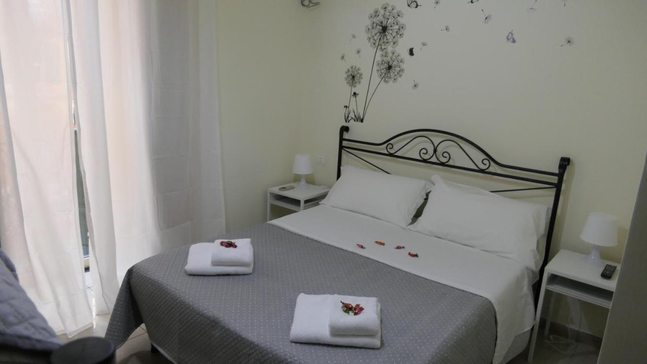 נאפולי B&B Dimora Cirillo מראה חיצוני תמונה
