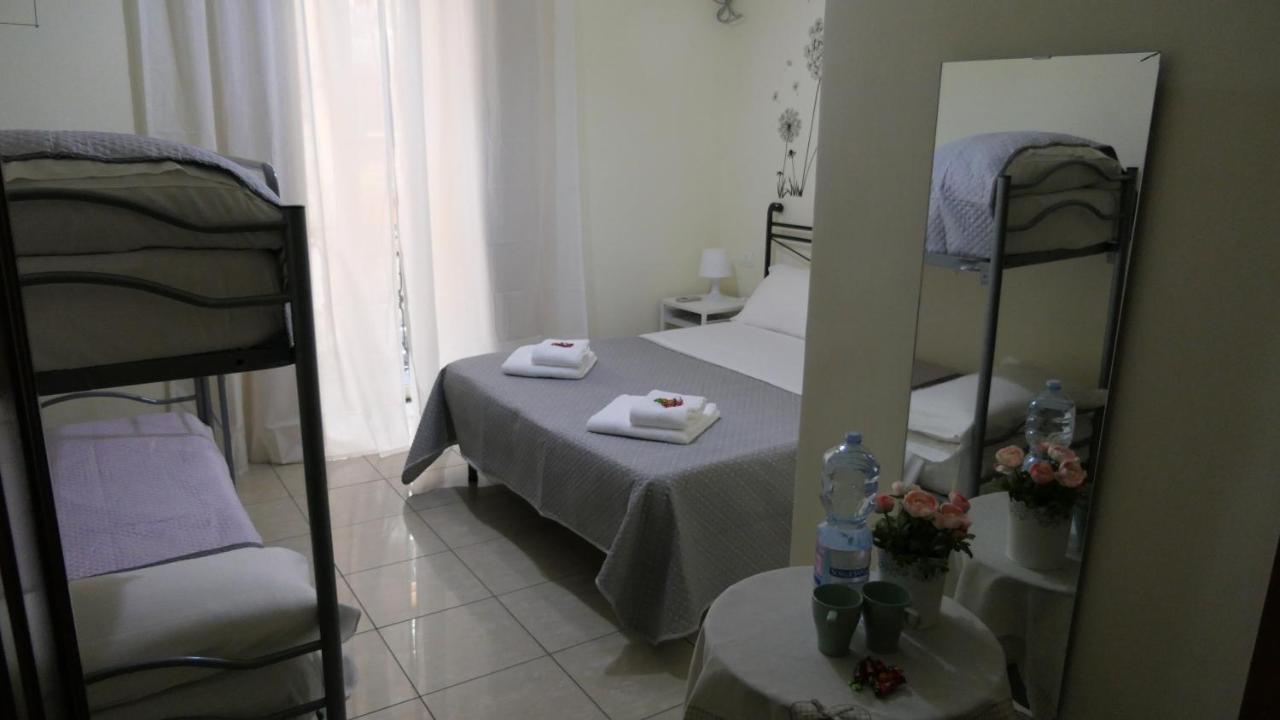 נאפולי B&B Dimora Cirillo מראה חיצוני תמונה