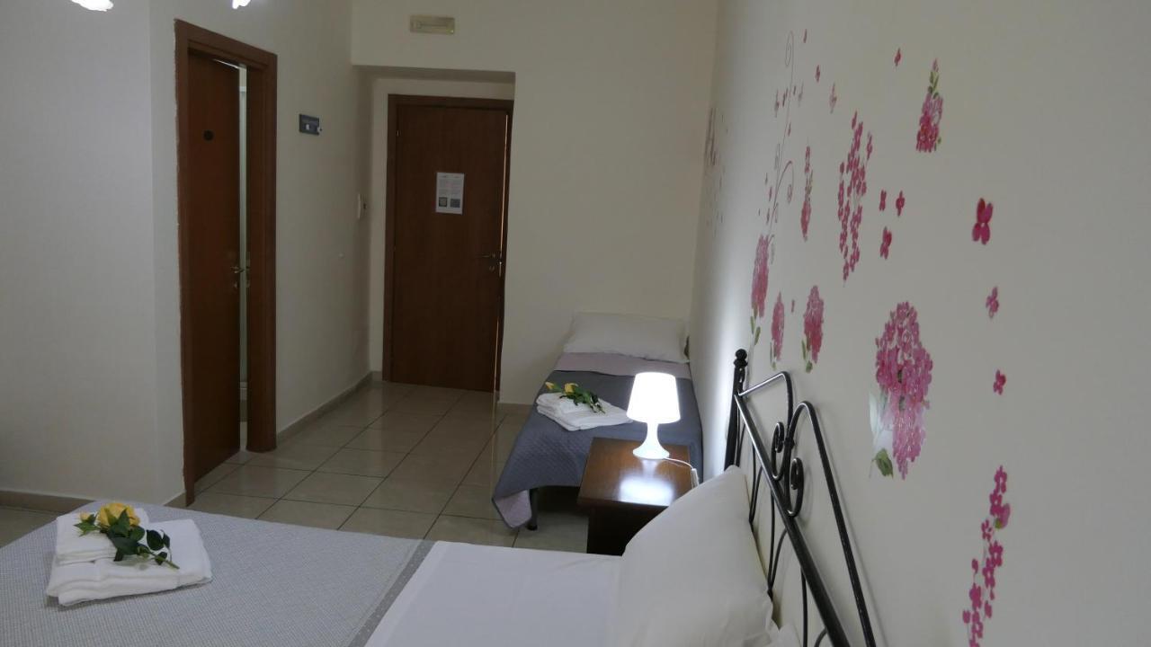 נאפולי B&B Dimora Cirillo מראה חיצוני תמונה